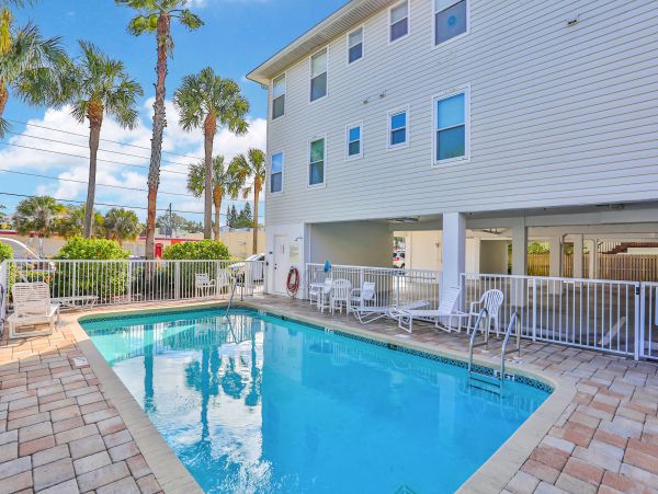 Indian Rocks Indian Shores Home 1010091