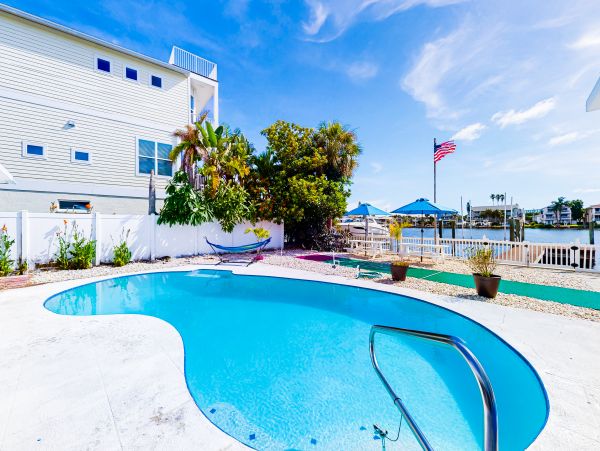 Indian Rocks Indian Shores Home 1010092