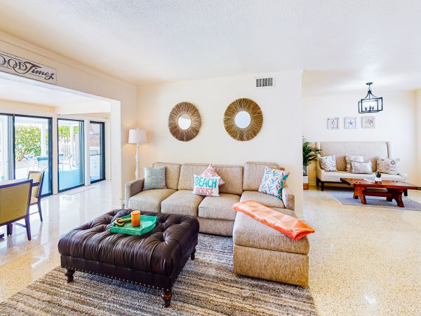 Indian Rocks Indian Shores Home 1010092