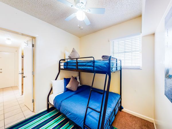 Indian Rocks Indian Shores Home 1010092
