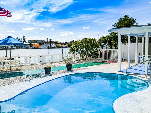 Indian Rocks Indian Shores Home 1010092