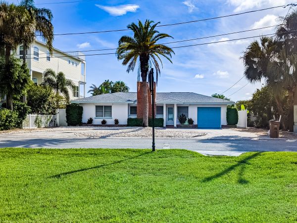 Indian Rocks Indian Shores Home 1010092