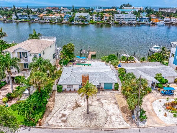 Indian Rocks Indian Shores Home 1010092
