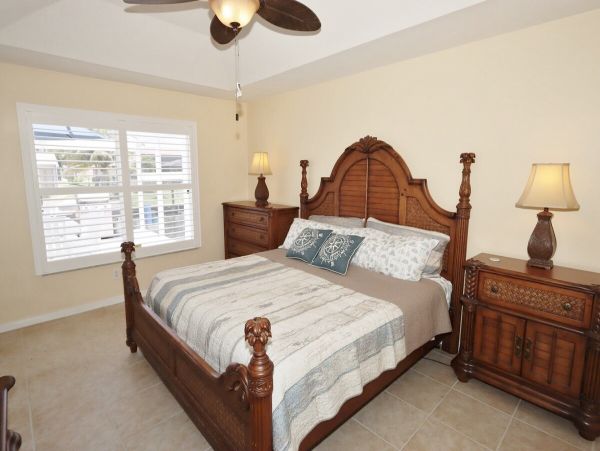 Cape Coral Home 1010097