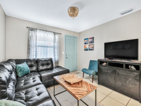 Indian Shores Ai Condo 1010098