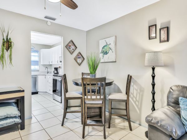 Indian Shores Ai Condo 1010098