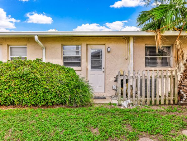 Indian Shores Ai Condo 1010098
