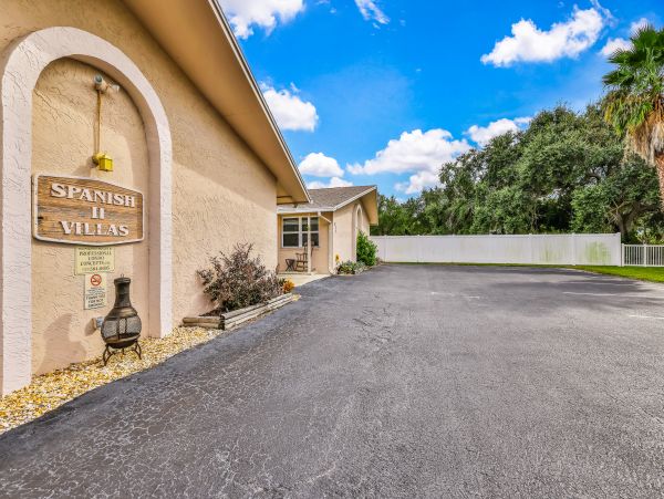 Indian Shores Ai Condo 1010098