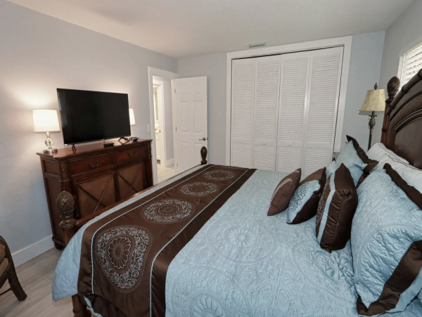 Cape Coral Two Bedroom Waterfront Setting