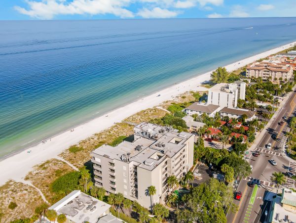 Indian Shores Ai Condo 1010103