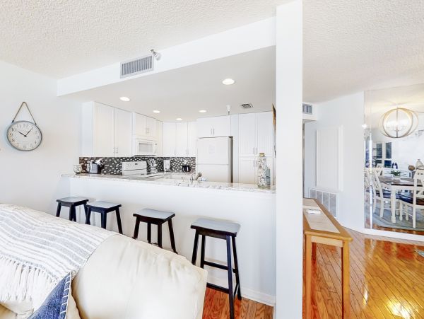 Indian Shores Ai Condo 1010103