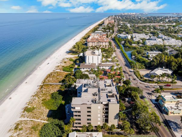 Indian Shores Ai Condo 1010103