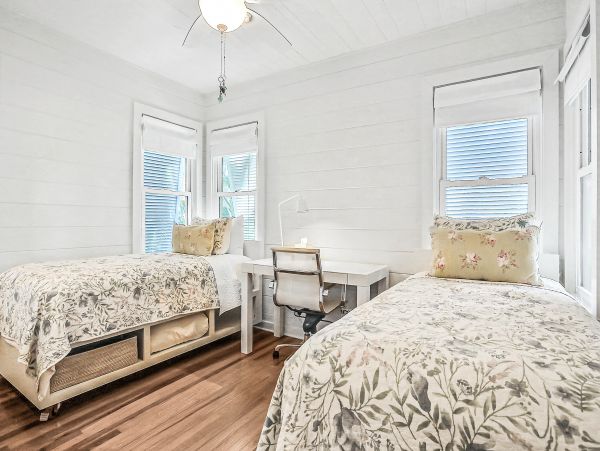 Indian Shores Ai Home 1010105
