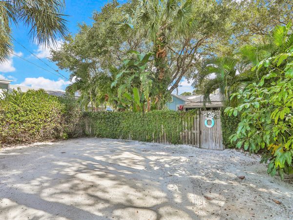 Indian Shores Ai Home 1010105