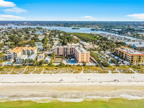 Indian Rocks Indian Shores Condo 1010106