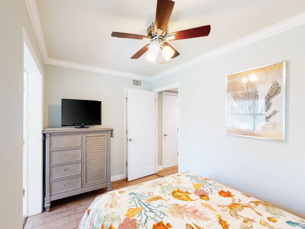 Indian Rocks Indian Shores Home 1010113
