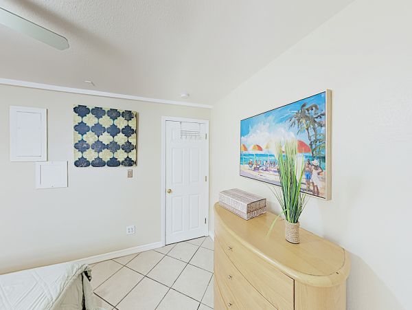 Indian Shores Ai Home 1010120