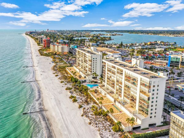 Indian Shores Ai Condo 1010121