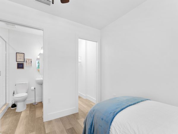 Indian Shores Ai Condo 1010126
