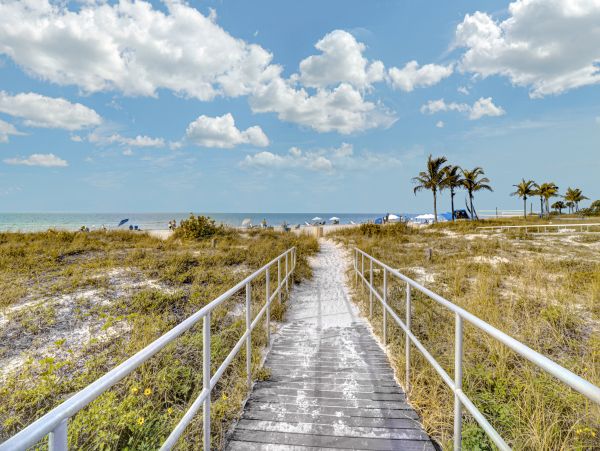 Indian Rocks Indian Shores Home 1010129