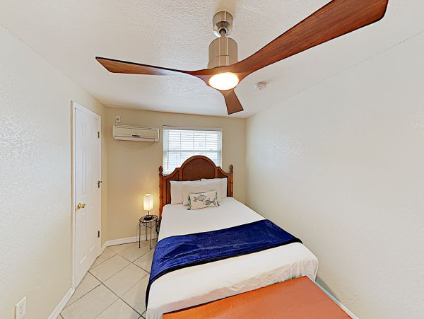 Indian Rocks Indian Shores Home 1010129