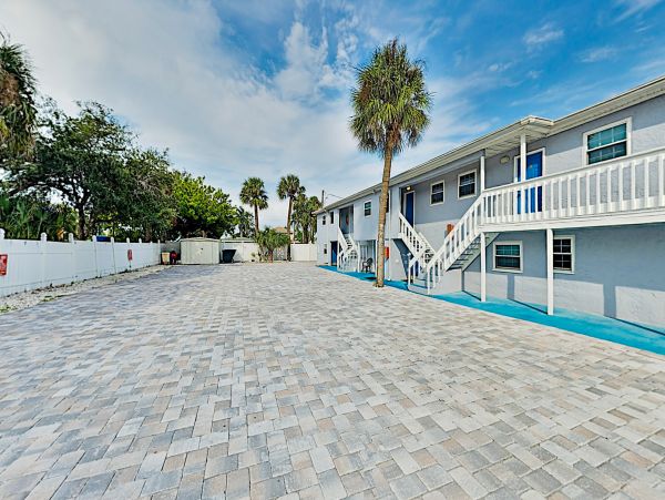 Indian Shores Ai Home 1010130