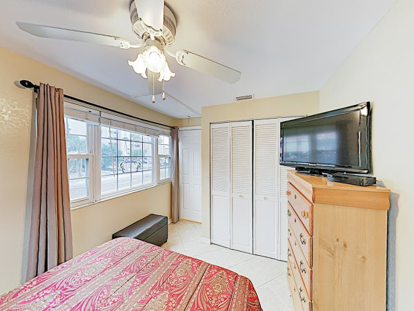 Indian Rocks Indian Shores Home 1010132