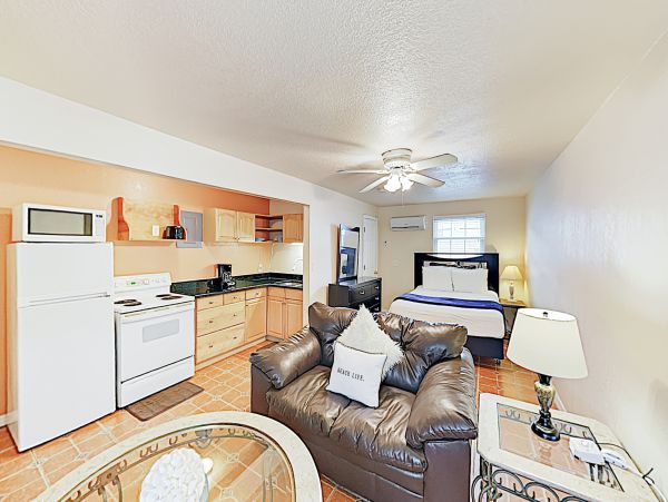 Indian Rocks Indian Shores Home 1010136