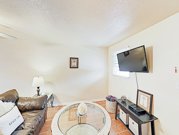 Indian Rocks Indian Shores Home 1010136