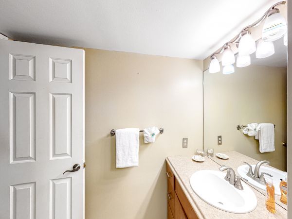 Indian Rocks Indian Shores Home 1010146