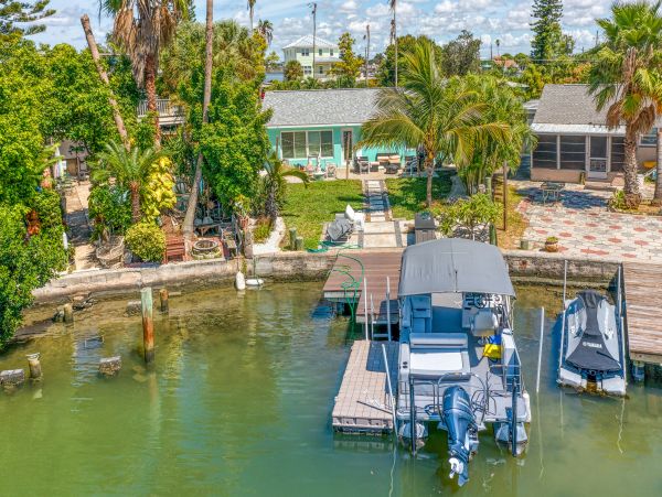 Indian Rocks Indian Shores Home 1010147