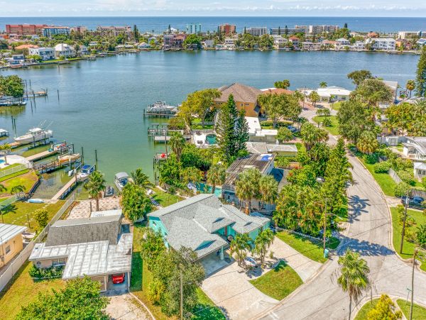 Indian Rocks Indian Shores Home 1010147