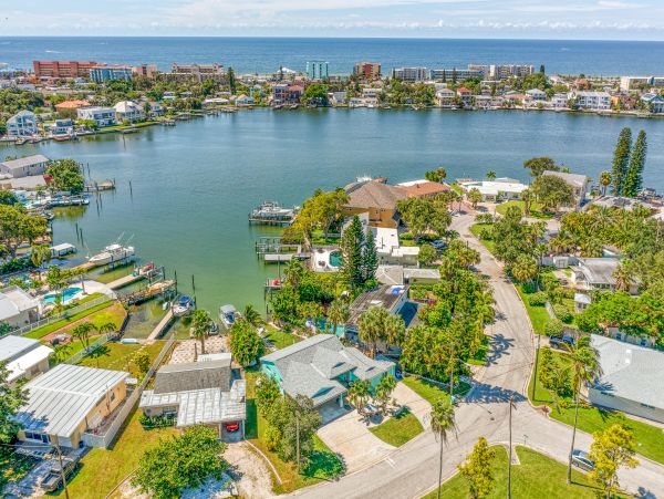 Indian Rocks Indian Shores Home 1010147