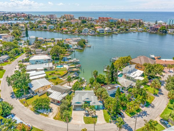 Indian Rocks Indian Shores Home 1010147