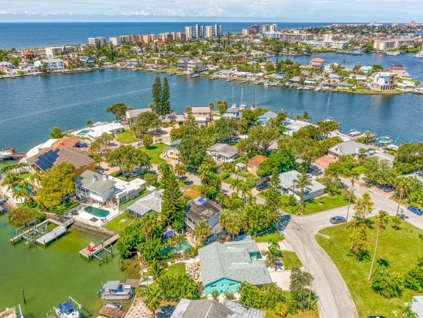 Indian Rocks Indian Shores Home 1010147