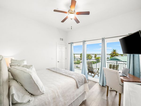 Indian Rocks Indian Shores Condo 1010148