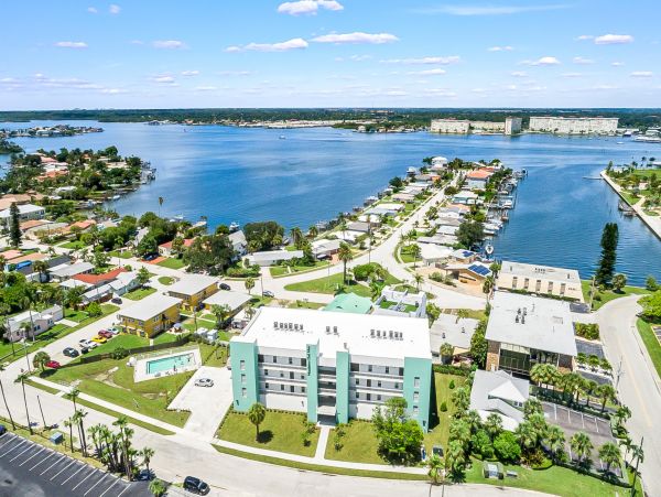Indian Rocks Indian Shores Condo 1010148