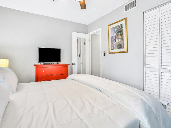 Indian Rocks Indian Shores Home 1010150