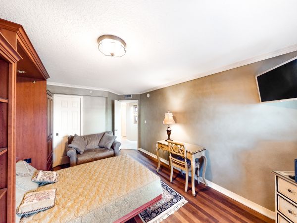 Indian Shores Ai Condo 1010154