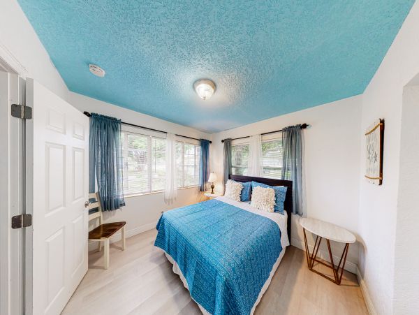 Indian Rocks Indian Shores Home 1010156
