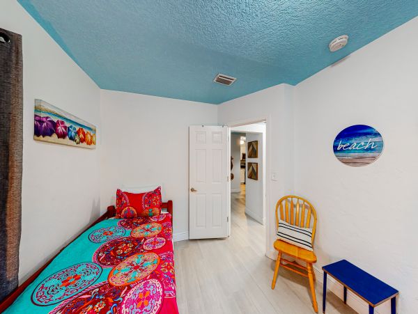 Indian Rocks Indian Shores Home 1010156
