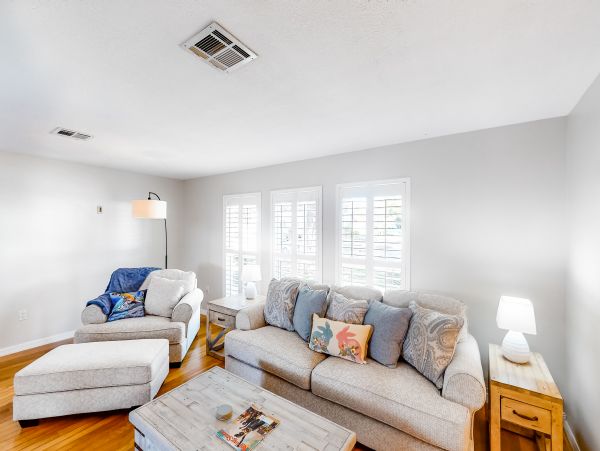Indian Rocks Indian Shores Home 1010158