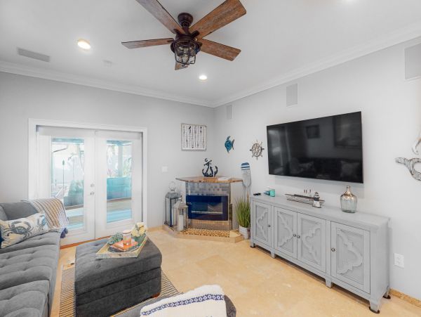 Indian Shores Ai Home 1010162