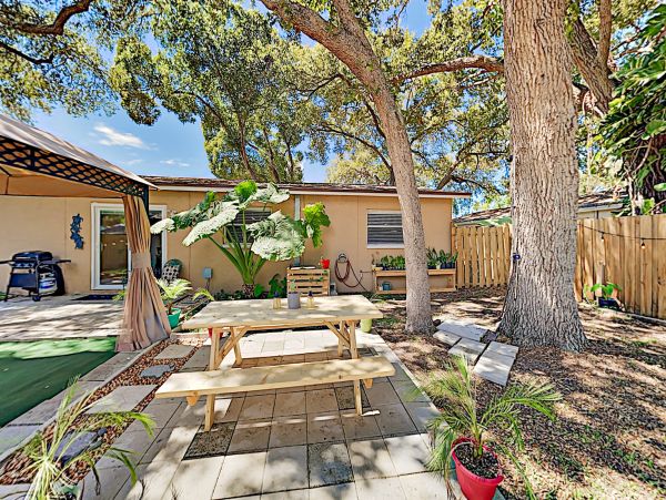 Indian Rocks Indian Shores Home 1010163