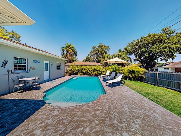 Indian Rocks Indian Shores Home 1010165