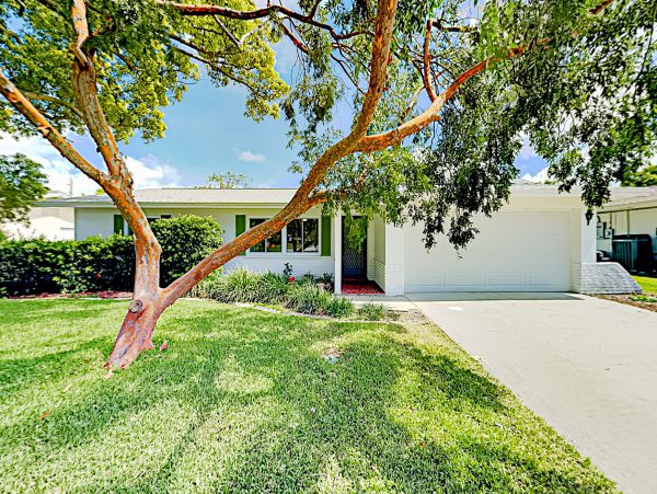 Indian Rocks Indian Shores Home 1010168