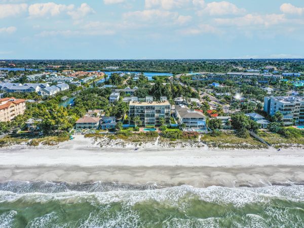 Oceanfront Condo With Two Bedrooms