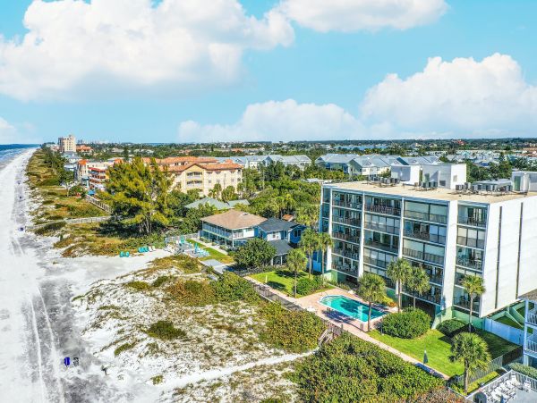 Oceanfront Condo With Two Bedrooms