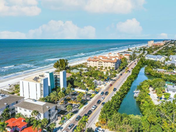 Oceanfront Condo With Two Bedrooms