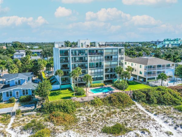Oceanfront Condo With Two Bedrooms